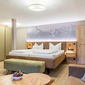 Deluxe Zimmer mit Kingsize-Bett